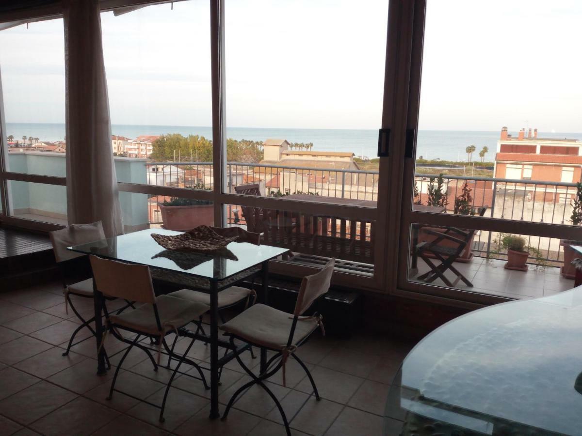 Sky Wellness Apartment Porto SantʼElpidio Zewnętrze zdjęcie
